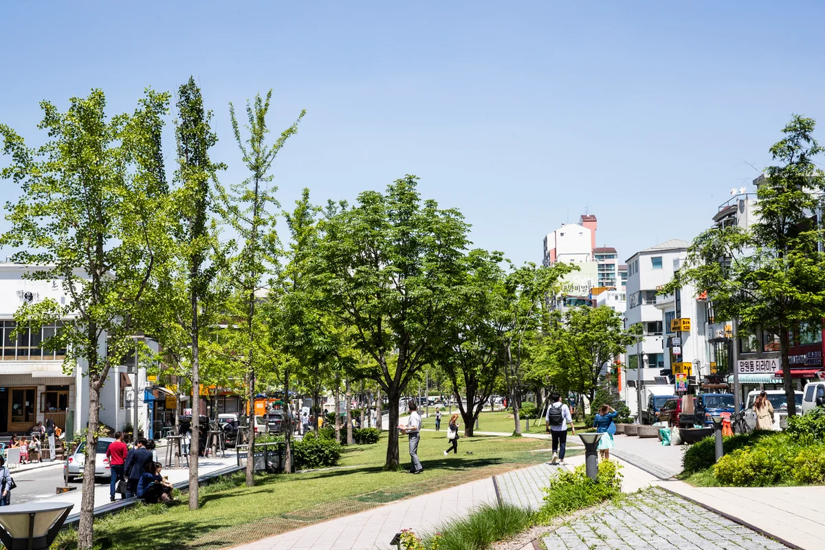 경의선숲길: 마포구 데이트 코스의 여유로운 시작 - 마포구 여행